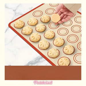 Lamina De Silicona Horno Silpat Silicona Tapete 30 Macarrons - Rojo Con Beige